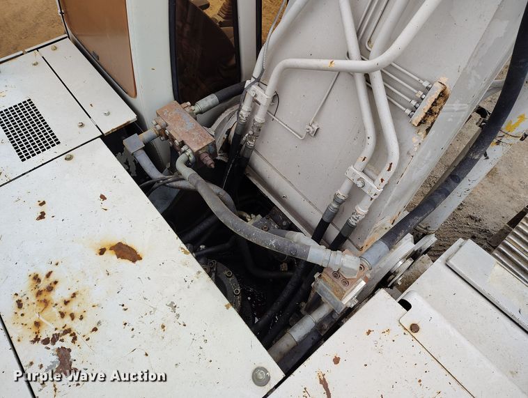 image for item DV6732 2001 Link-Belt 330LX excavator