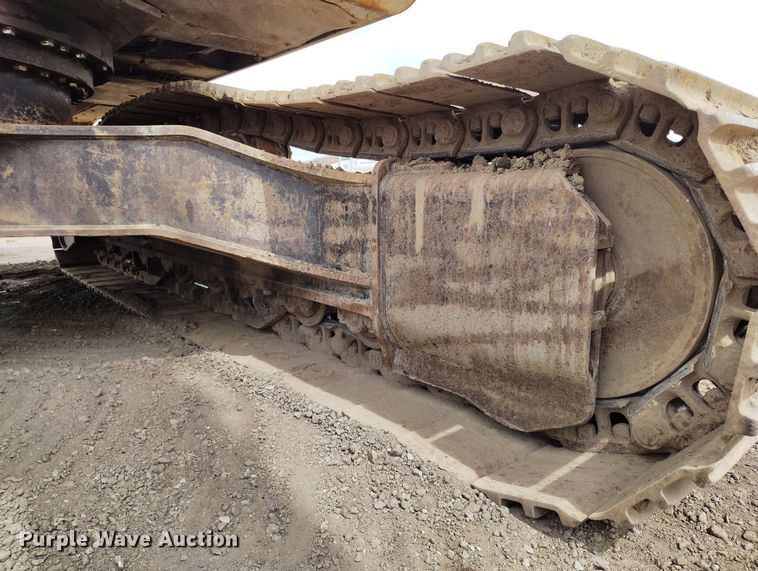 image for item DV6732 2001 Link-Belt 330LX excavator