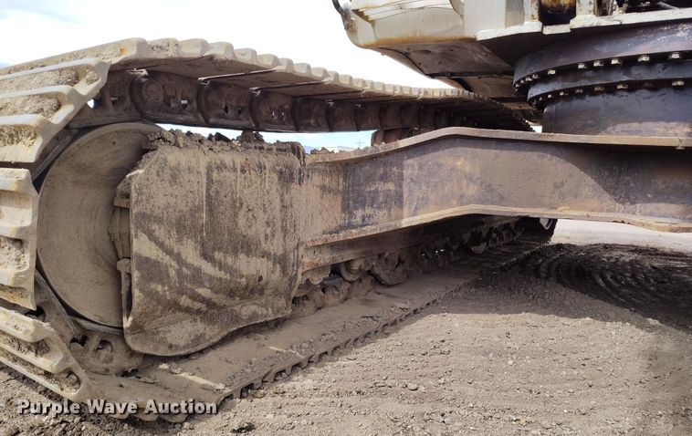 image for item DV6732 2001 Link-Belt 330LX excavator