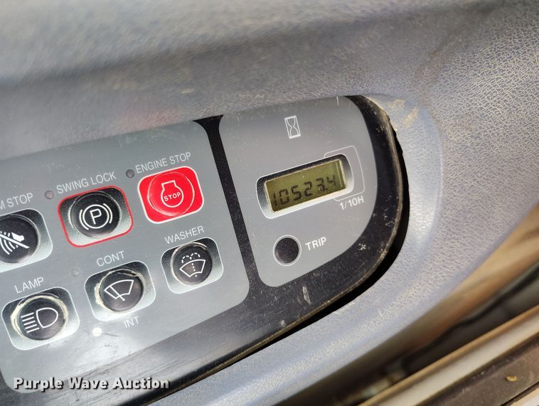 image for item DV6732 2001 Link-Belt 330LX excavator