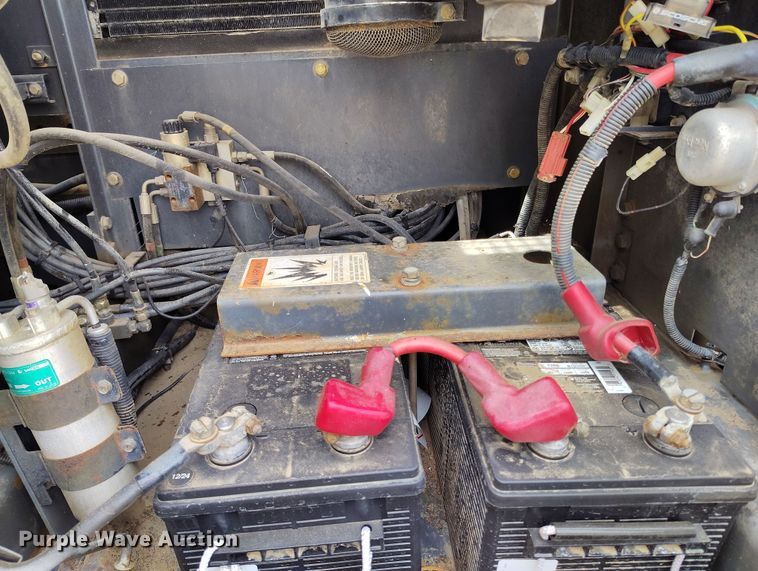 image for item DV6732 2001 Link-Belt 330LX excavator