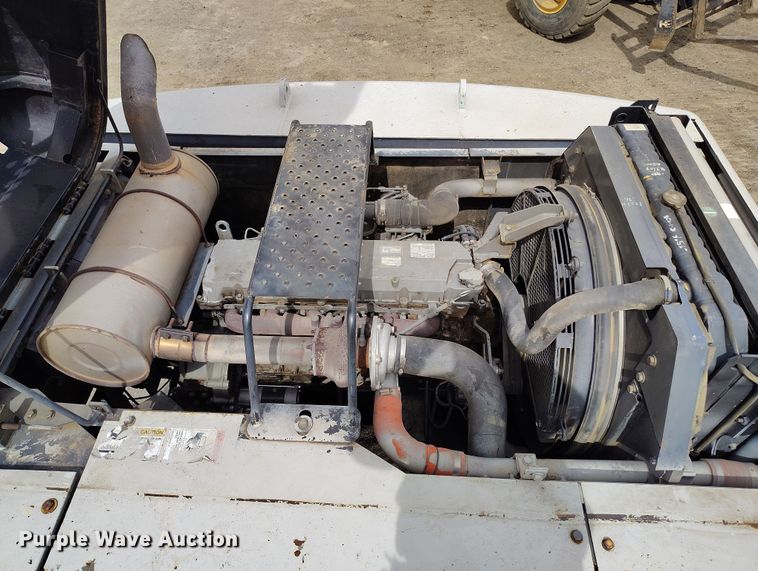 image for item DV6732 2001 Link-Belt 330LX excavator