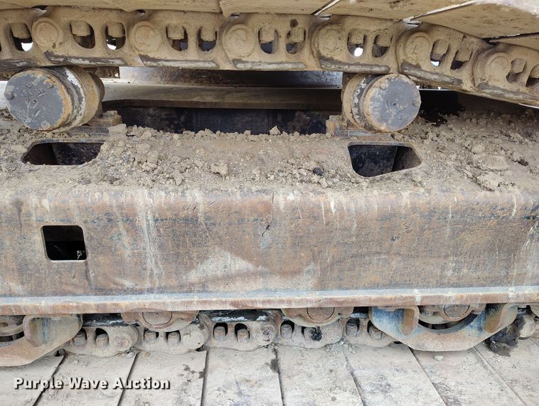 image for item DV6732 2001 Link-Belt 330LX excavator