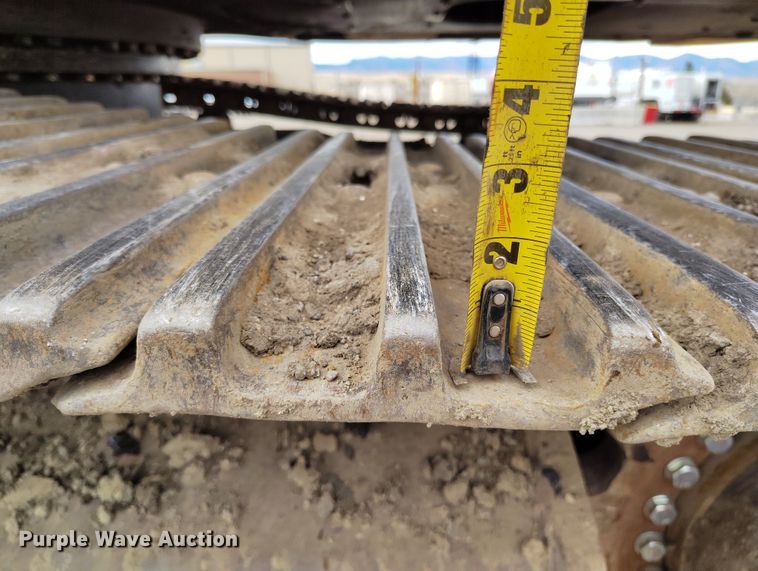 image for item DV6732 2001 Link-Belt 330LX excavator