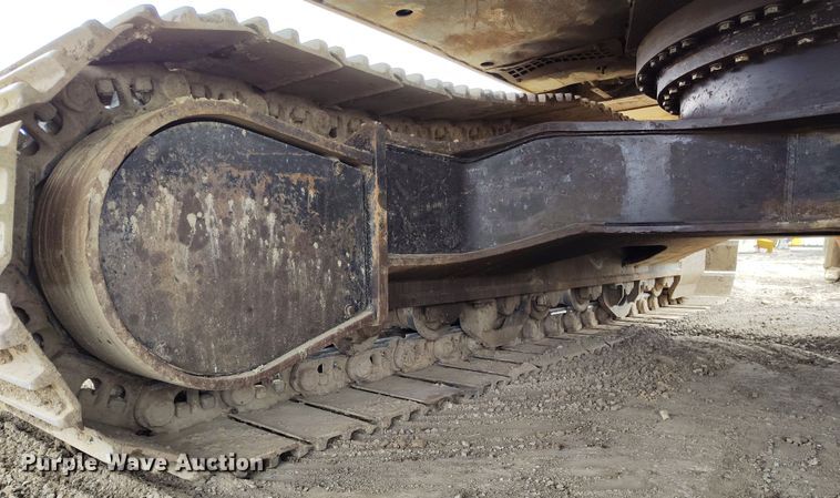 image for item DV6732 2001 Link-Belt 330LX excavator