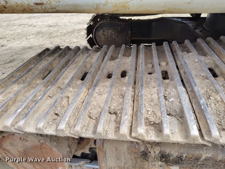 image for item DV6732 2001 Link-Belt 330LX excavator