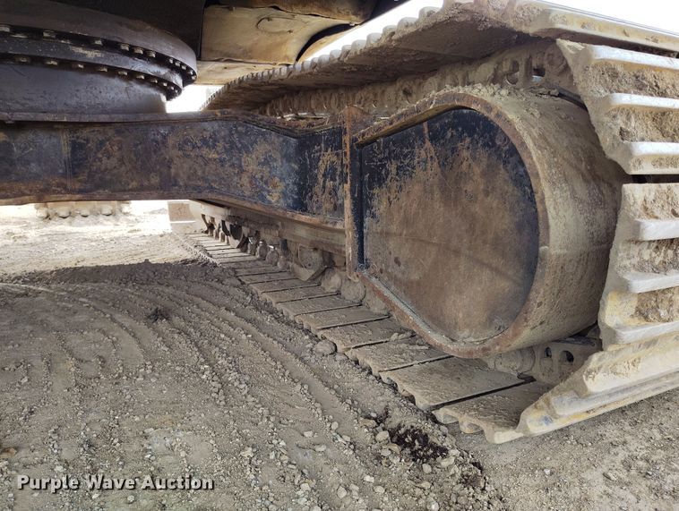 image for item DV6732 2001 Link-Belt 330LX excavator