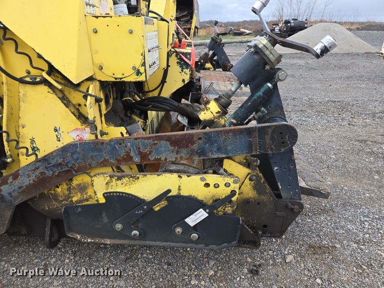 image for item DW1871 Bomag 813RT paver