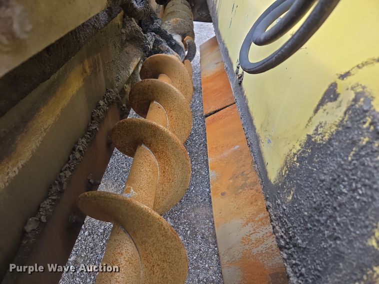 image for item DW1871 Bomag 813RT paver