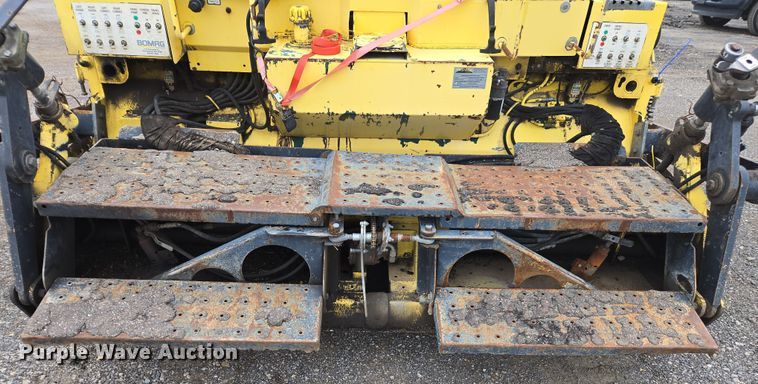 image for item DW1871 Bomag 813RT paver