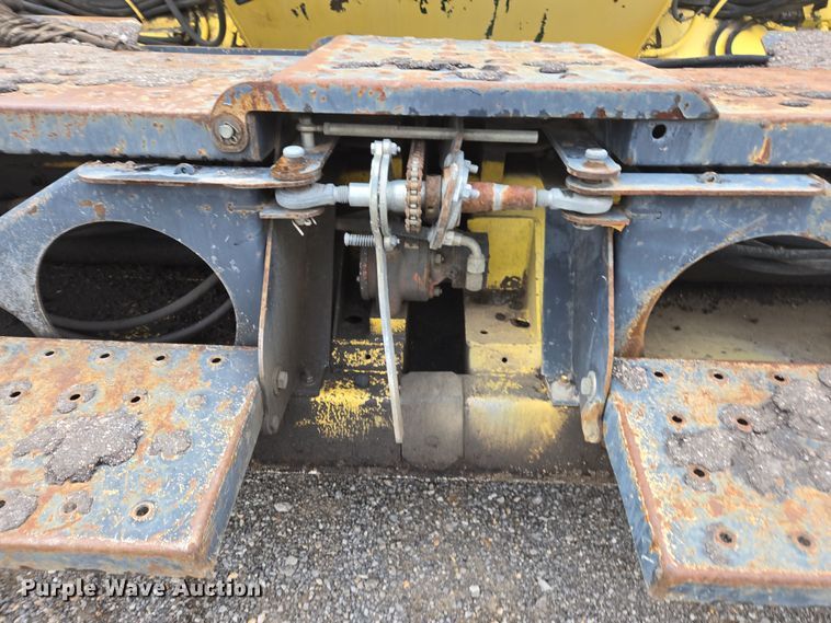 image for item DW1871 Bomag 813RT paver