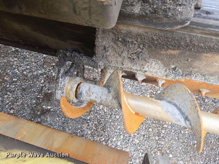 image for item DW1871 Bomag 813RT paver