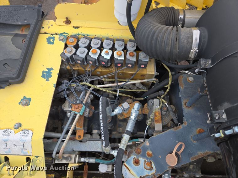 image for item DW1871 Bomag 813RT paver