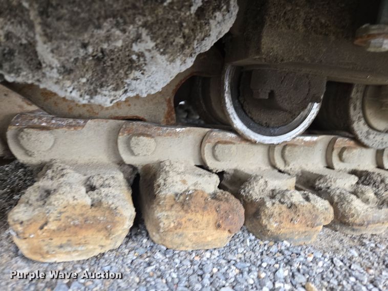 image for item DW1871 Bomag 813RT paver