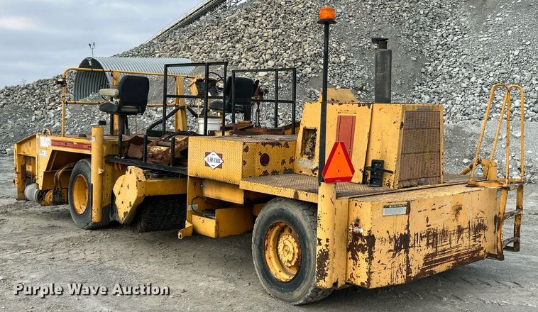 image for item DW1873 1991 Blaw-Knox RW-100A road widener