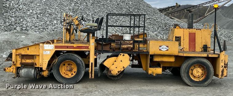 image for item DW1873 1991 Blaw-Knox RW-100A road widener