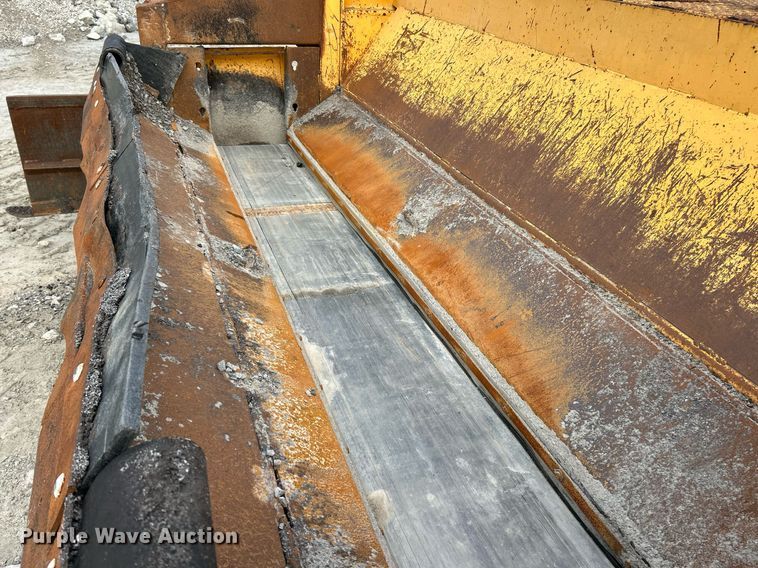 image for item DW1873 1991 Blaw-Knox RW-100A road widener