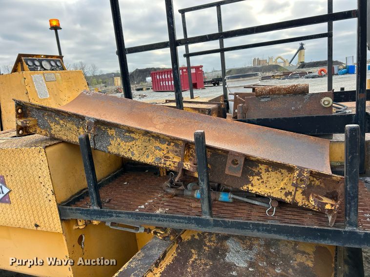 image for item DW1873 1991 Blaw-Knox RW-100A road widener