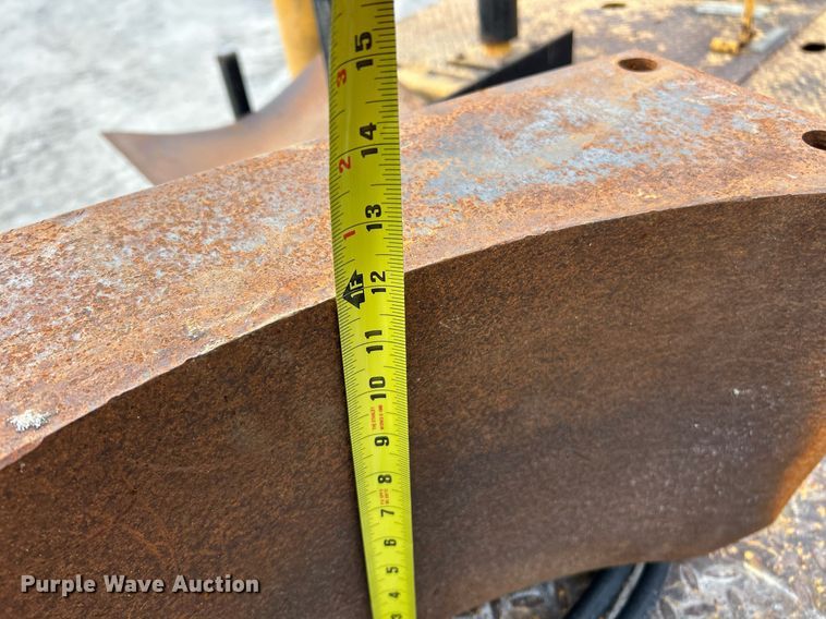 image for item DW1873 1991 Blaw-Knox RW-100A road widener