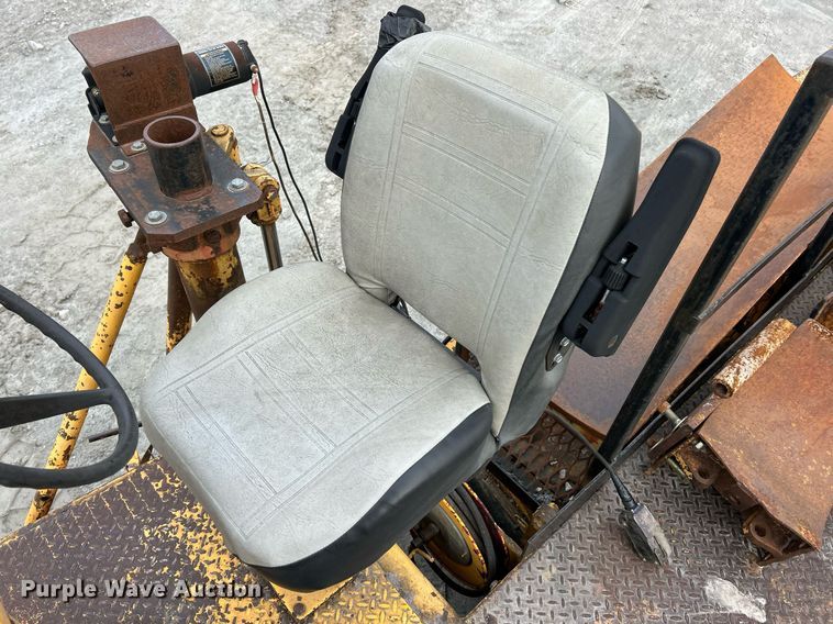 image for item DW1873 1991 Blaw-Knox RW-100A road widener