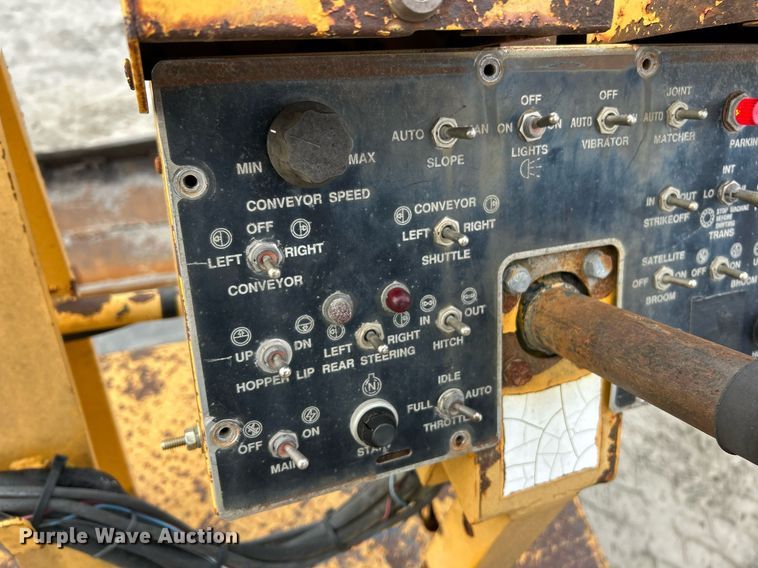 image for item DW1873 1991 Blaw-Knox RW-100A road widener