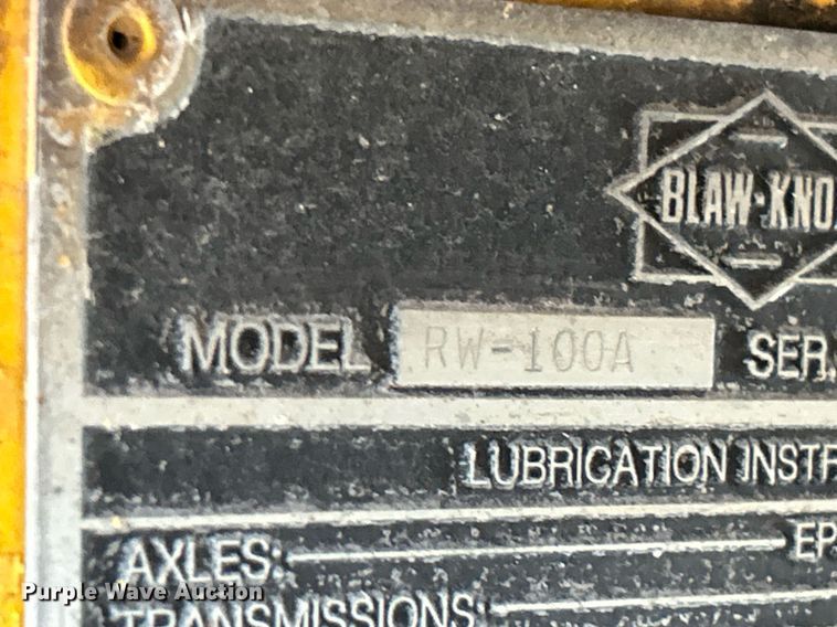 image for item DW1873 1991 Blaw-Knox RW-100A road widener