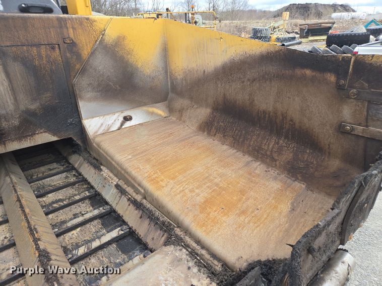 image for item DW1874 2012 Caterpillar AP-600D paver