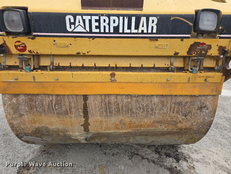 image for item DW1875 2005 Caterpillar CB-534D double drum vibratory roller