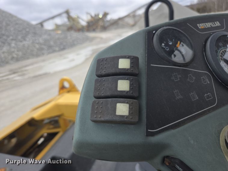 image for item DW1875 2005 Caterpillar CB-534D double drum vibratory roller