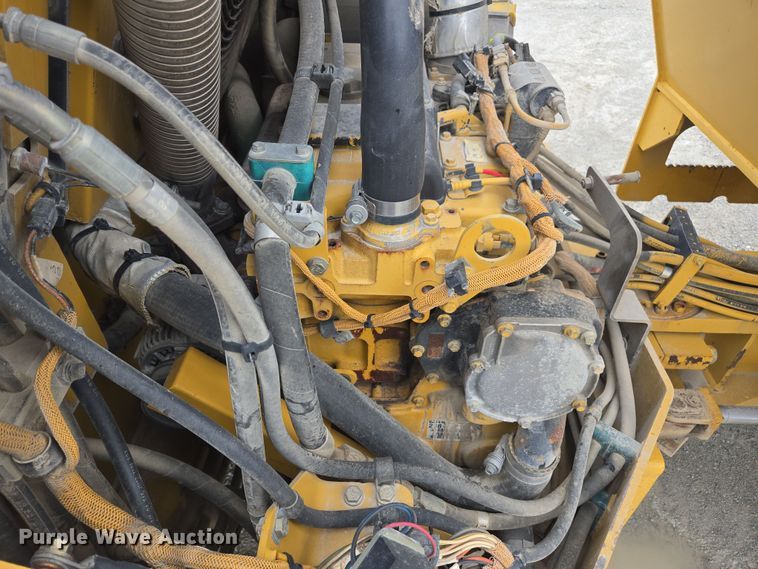 image for item DW1875 2005 Caterpillar CB-534D double drum vibratory roller