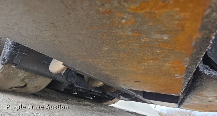 image for item DW1876 2000 Blaw-Knox PF-5510 paver