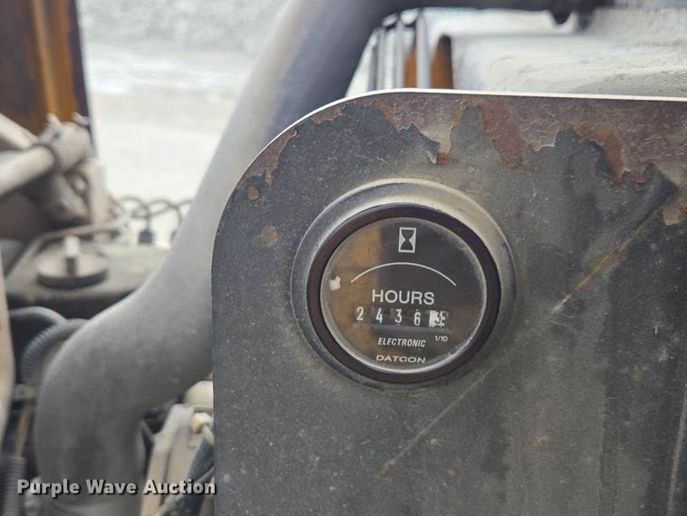 image for item DW1876 2000 Blaw-Knox PF-5510 paver