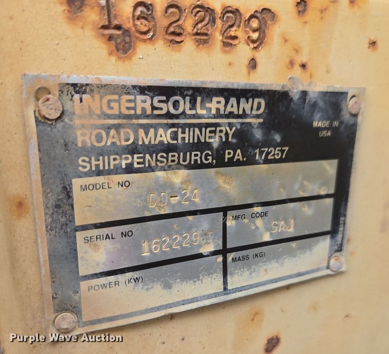 image for item DW1880 2000 Ingersoll Rand DD-24 double drum vibratory roller