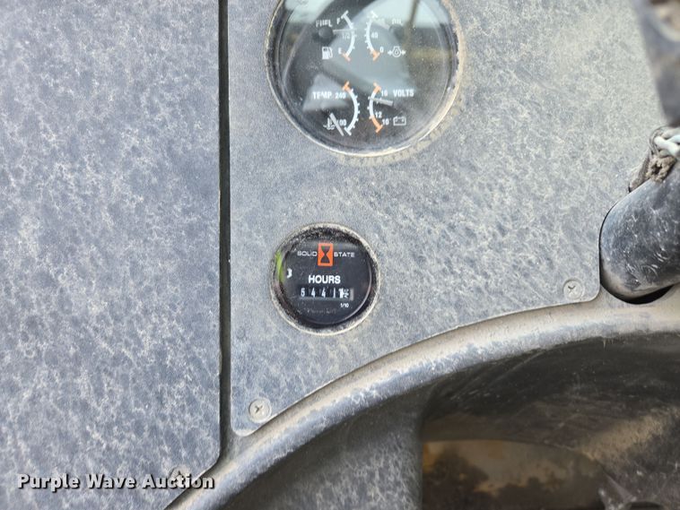 image for item DW1883 2007 Caterpillar TL1055 telehandler