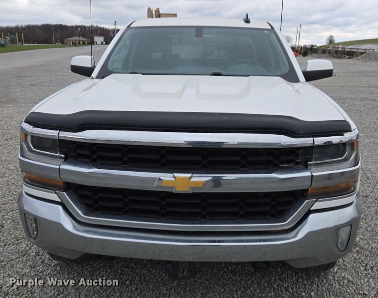 image for item DW1884 2018 Chevrolet Silverado 1500 Crew Cab pickup truck