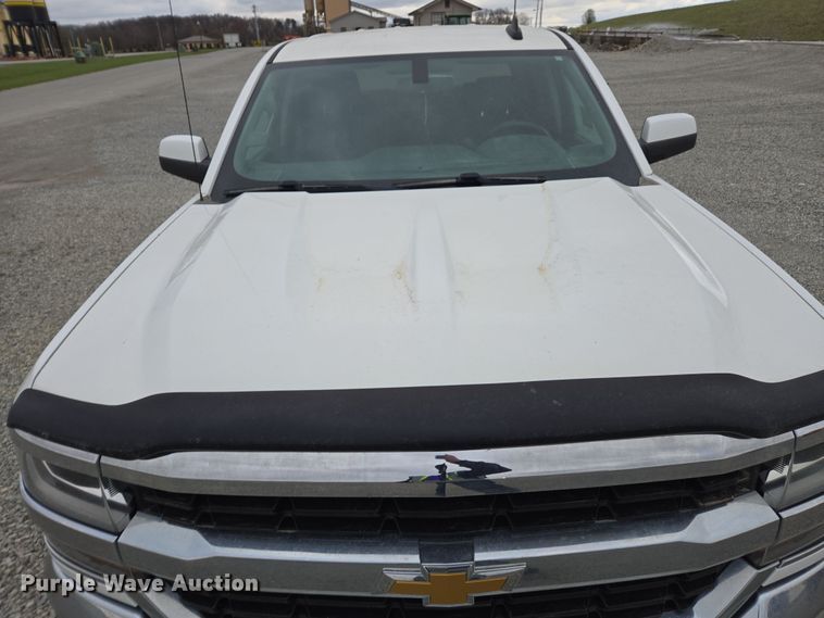 image for item DW1884 2018 Chevrolet Silverado 1500 Crew Cab pickup truck