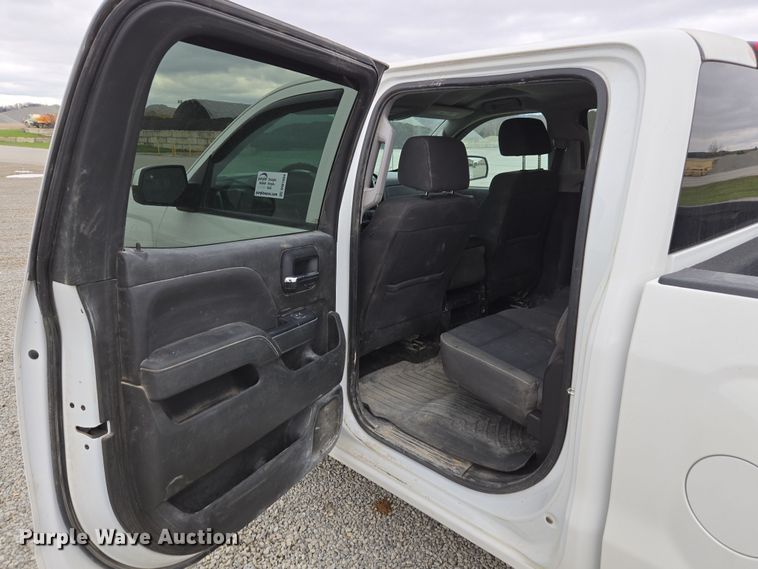 image for item DW1884 2018 Chevrolet Silverado 1500 Crew Cab pickup truck