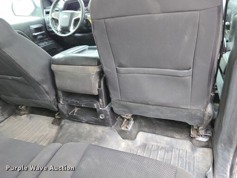 image for item DW1884 2018 Chevrolet Silverado 1500 Crew Cab pickup truck