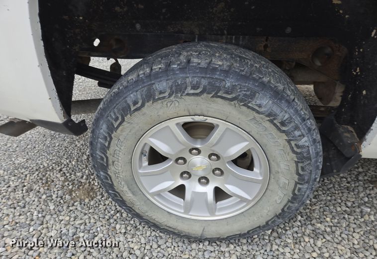 image for item DW1884 2018 Chevrolet Silverado 1500 Crew Cab pickup truck