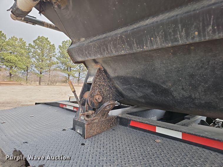 image for item DW3184 2008 SmithCo S3-44-36 side dump trailer