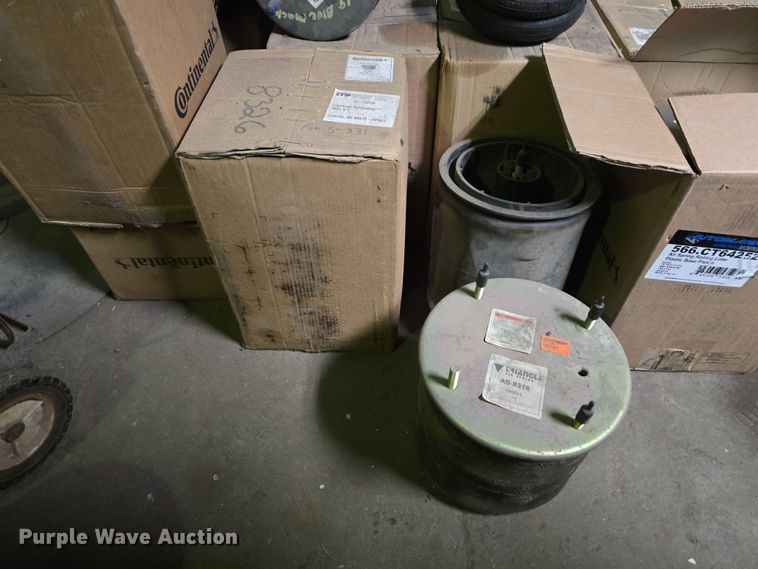 image for item DW3184 2008 SmithCo S3-44-36 side dump trailer