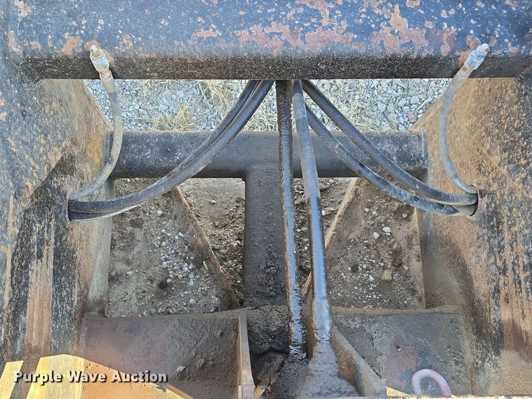 image for item DW3213 1993 Atoka lowboy equipment trailer