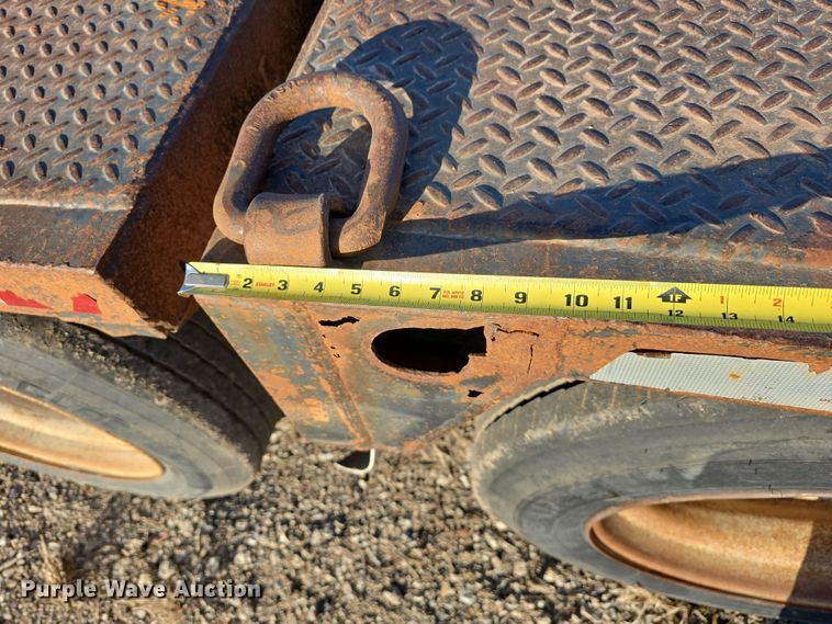 image for item DW3213 1993 Atoka lowboy equipment trailer