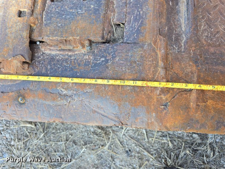 image for item DW3213 1993 Atoka lowboy equipment trailer