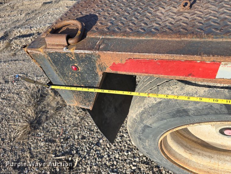 image for item DW3213 1993 Atoka lowboy equipment trailer