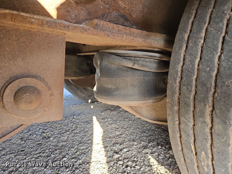 image for item DW3213 1993 Atoka lowboy equipment trailer