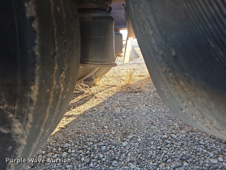 image for item DW3213 1993 Atoka lowboy equipment trailer