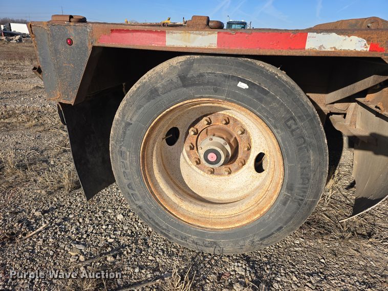 image for item DW3213 1993 Atoka lowboy equipment trailer