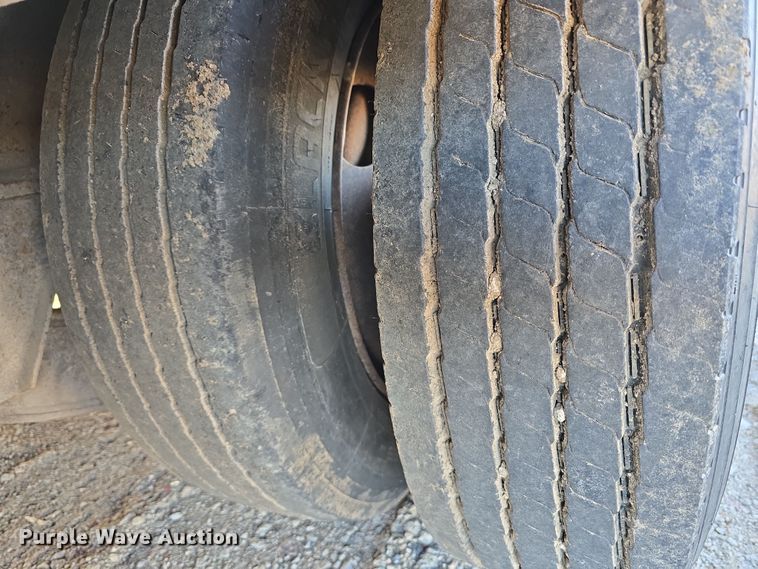 image for item DW3213 1993 Atoka lowboy equipment trailer