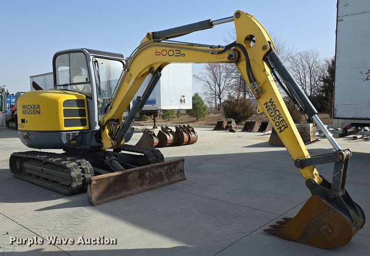 image for item DW3224 2010 Wacker Neuson 6003 mini excavator